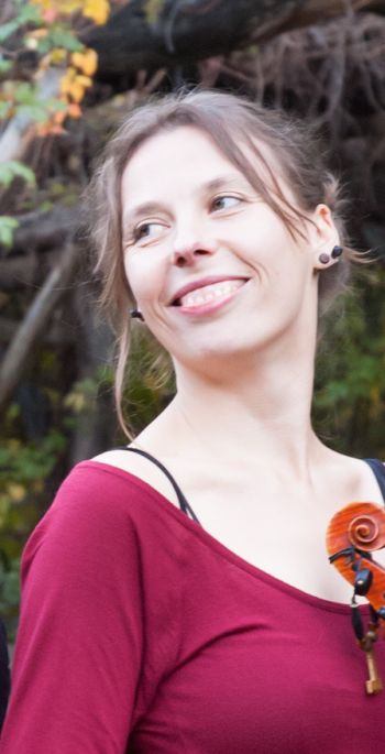 Vivien Zeller,
                            Tanzkurs, Spielkurs Pipenbock